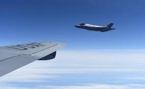 us-and-japanese-warplanes-perform-show-of-force-amid-tensions-with-china-russia