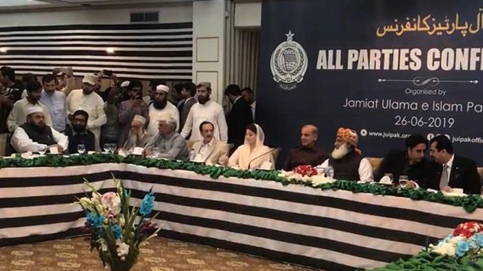 opposition-parties-hold-apc-in-islamabad