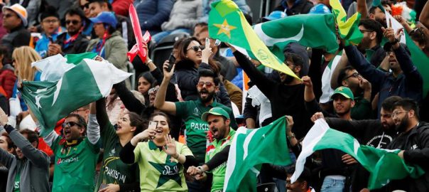 pakistan-fans-turn-to-humour-to-get-over-world-cup-defeat-by-india