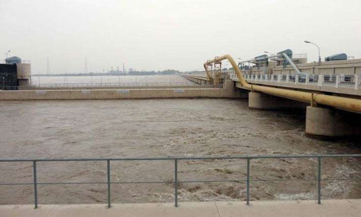 river-kabul-in-medium-flood-at-warsak-pdma
