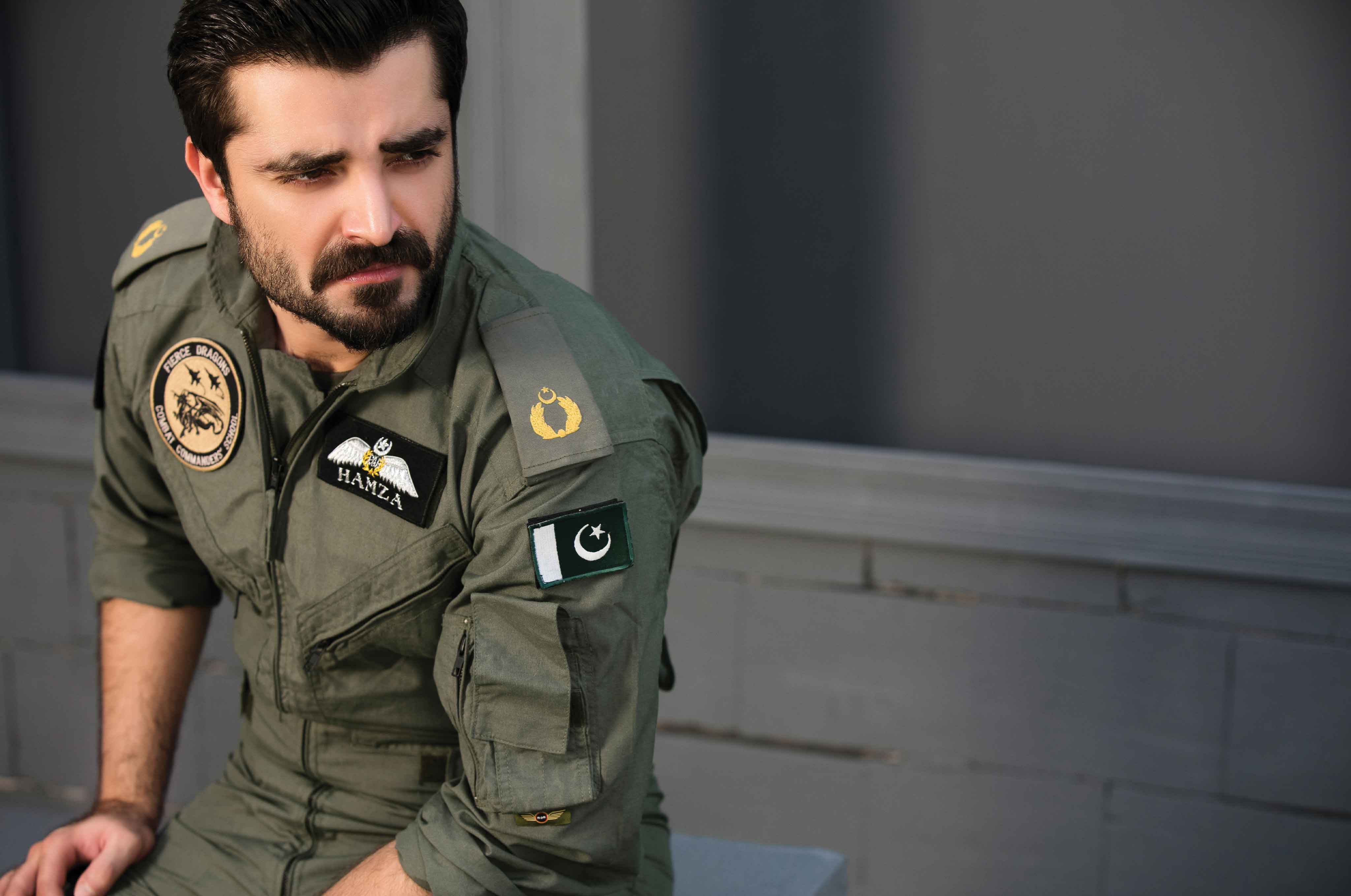 i-am-a-proud-isi-agent-hamza-ali-abbasi-lashes-out-at-arnab-goswami