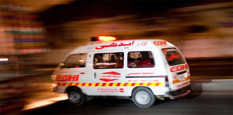 three-of-a-family-killed-in-faisalabad-road-accident