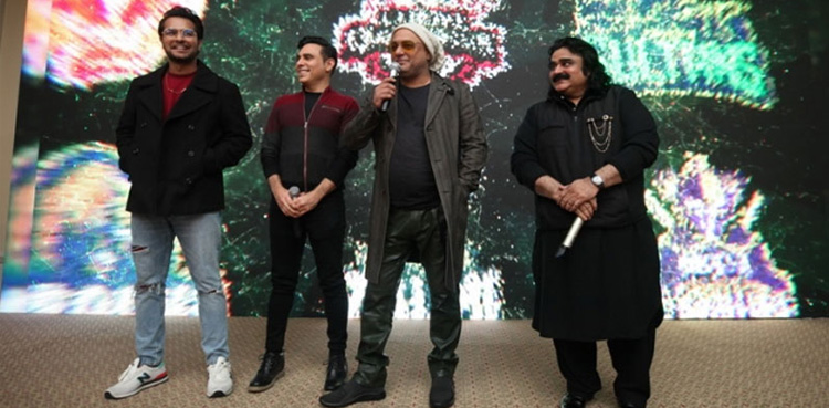 despite-the-uproar-ali-azmat-says-asim-azhar-sang-psl-5s-anthem-quite-well