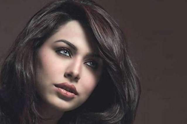 known-actress-and-singer-ayyan-ali-appears-on-social-media