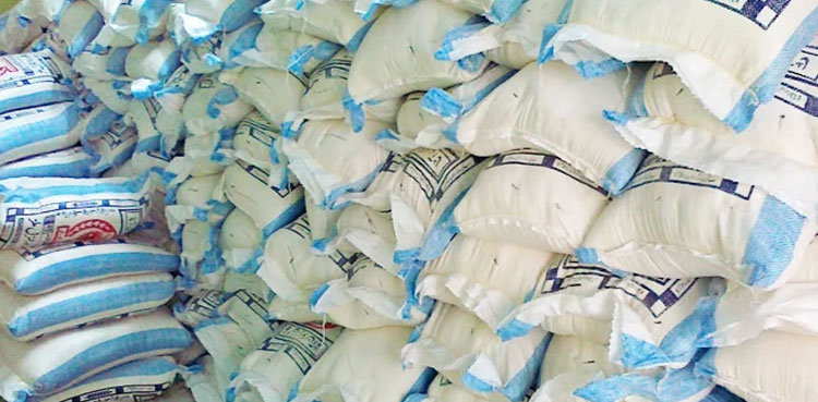 ration-bags-distributed-in-karachis-district-east